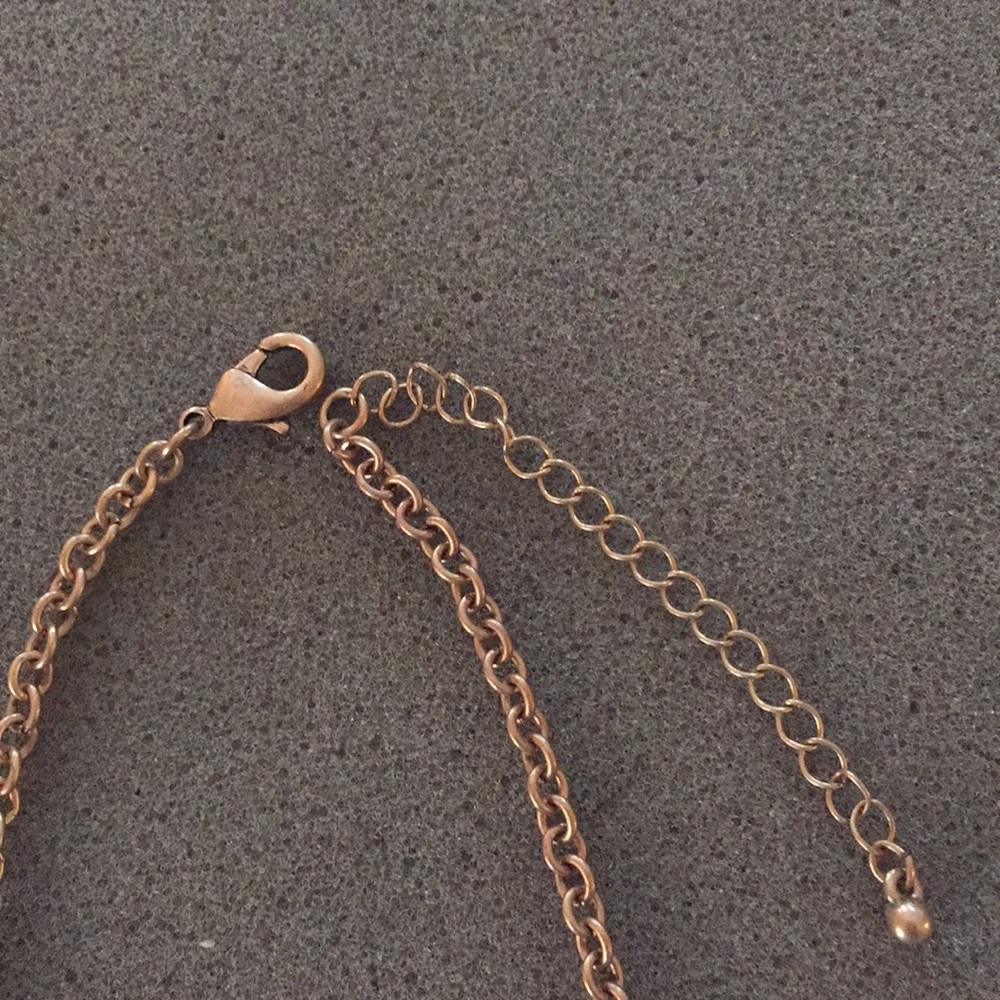 2 Interchangeable Necklaces - Picture 10 of 13